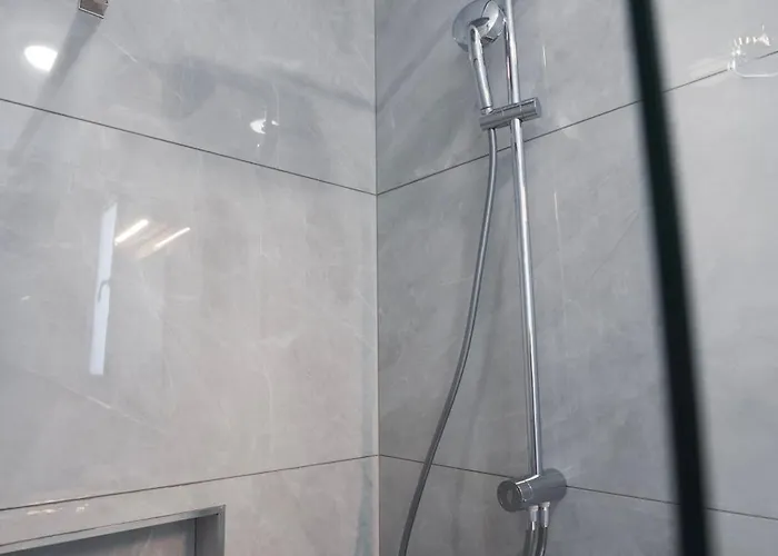 Mira - 2bdr With Private Terrace *