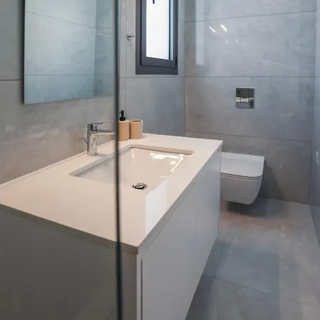 Mira - 2bdr With Private Terrace *